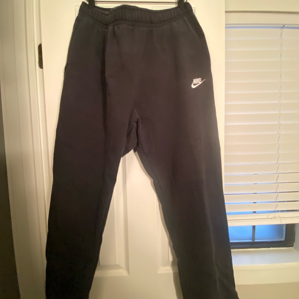 Nike Men’s Black Sweatpants Size XL Loose Fit